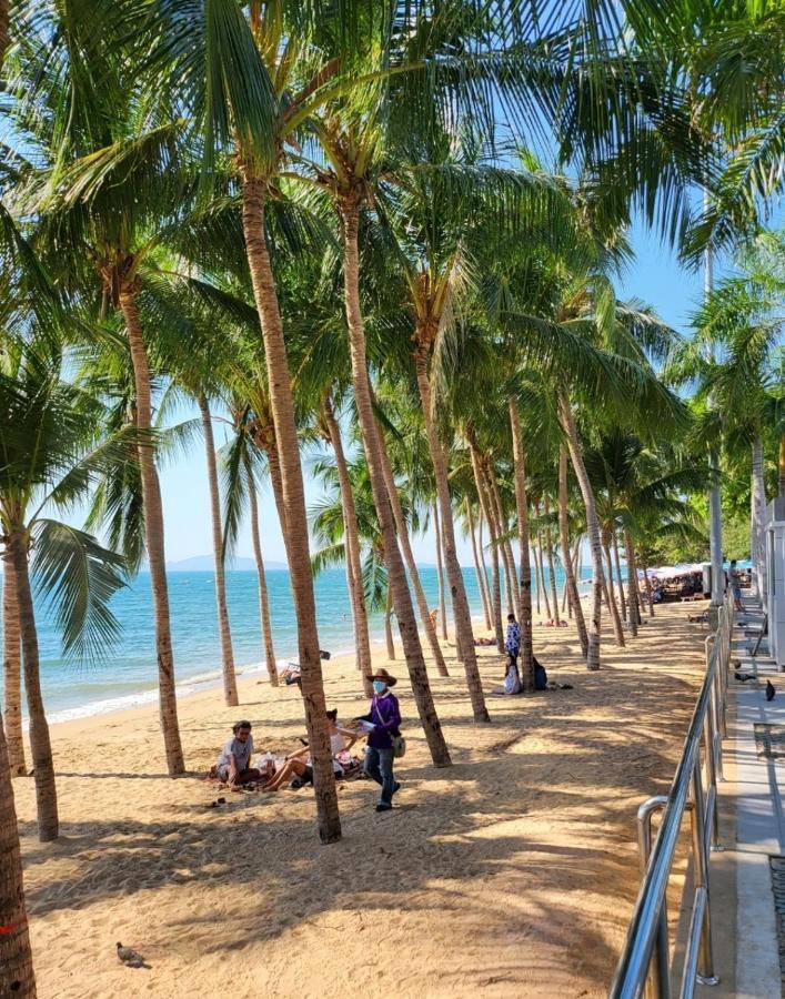 Happy Beach Jomtien Guesthouse Exterior foto
